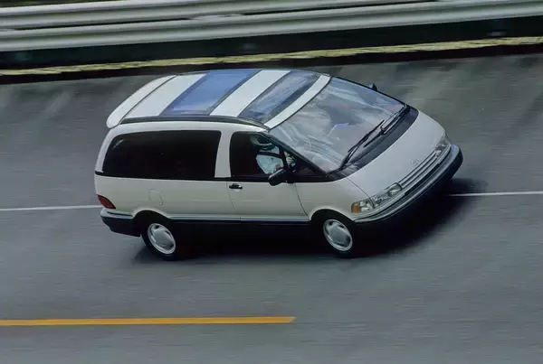 「ミニバンとは？　他にはないミニバンの良さや最新人気車種をご紹介！」の画像