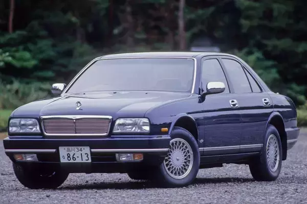「大ヒット車の陰でひっそり消える悲しきモデルも！　月販二桁・三桁の「モテない」クルマの特徴４選」の画像