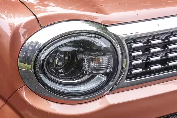 「【試乗】お手頃価格でも上質！　ワゴンＲスマイルの「走り」と「中身」にスズキマジックを見た」の画像