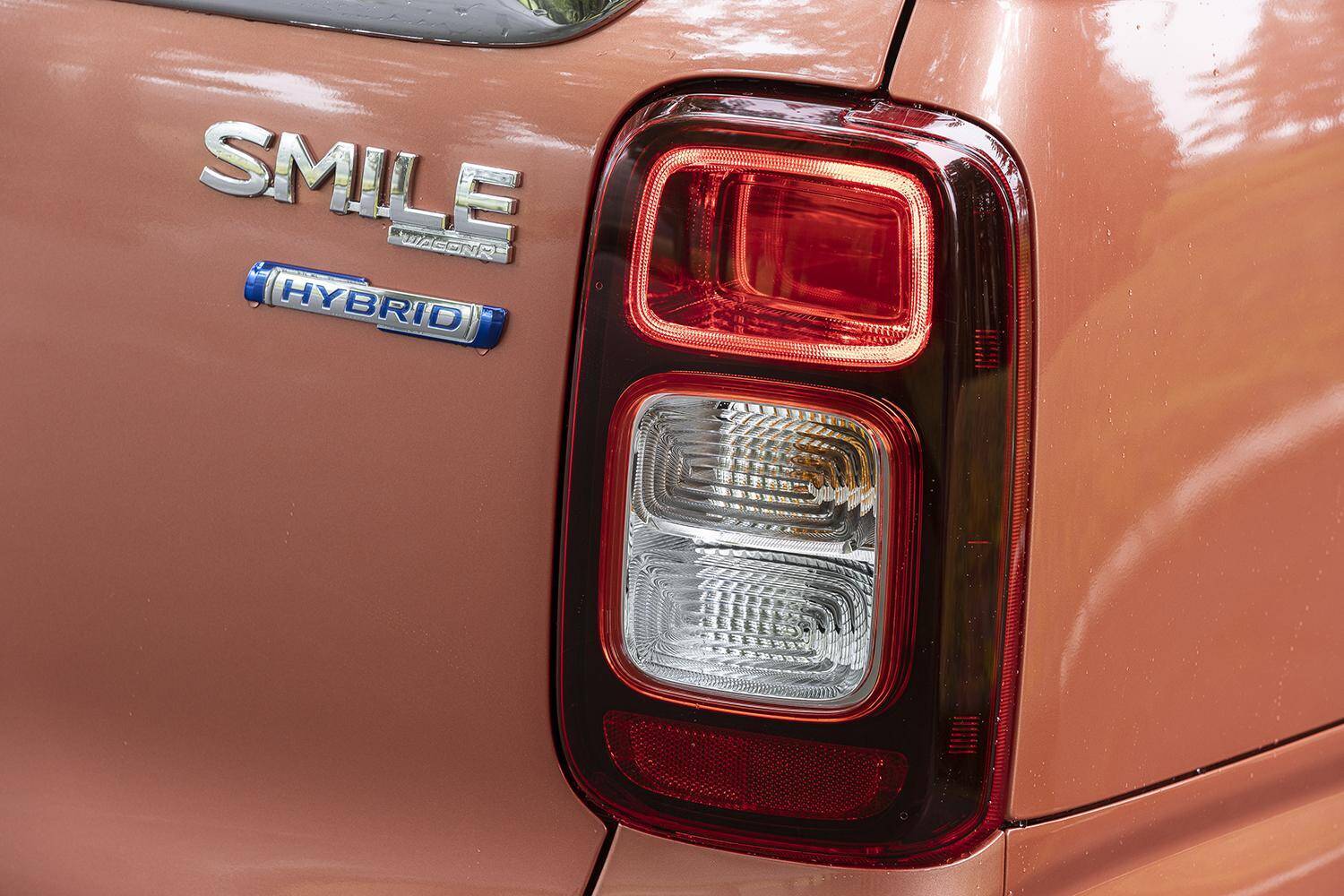 【試乗】お手頃価格でも上質！　ワゴンＲスマイルの「走り」と「中身」にスズキマジックを見た