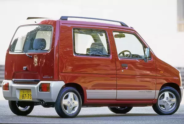 「愛され続ける理由は「初代」にあった！　何代も続く「名家カー」のルーツを探る」の画像