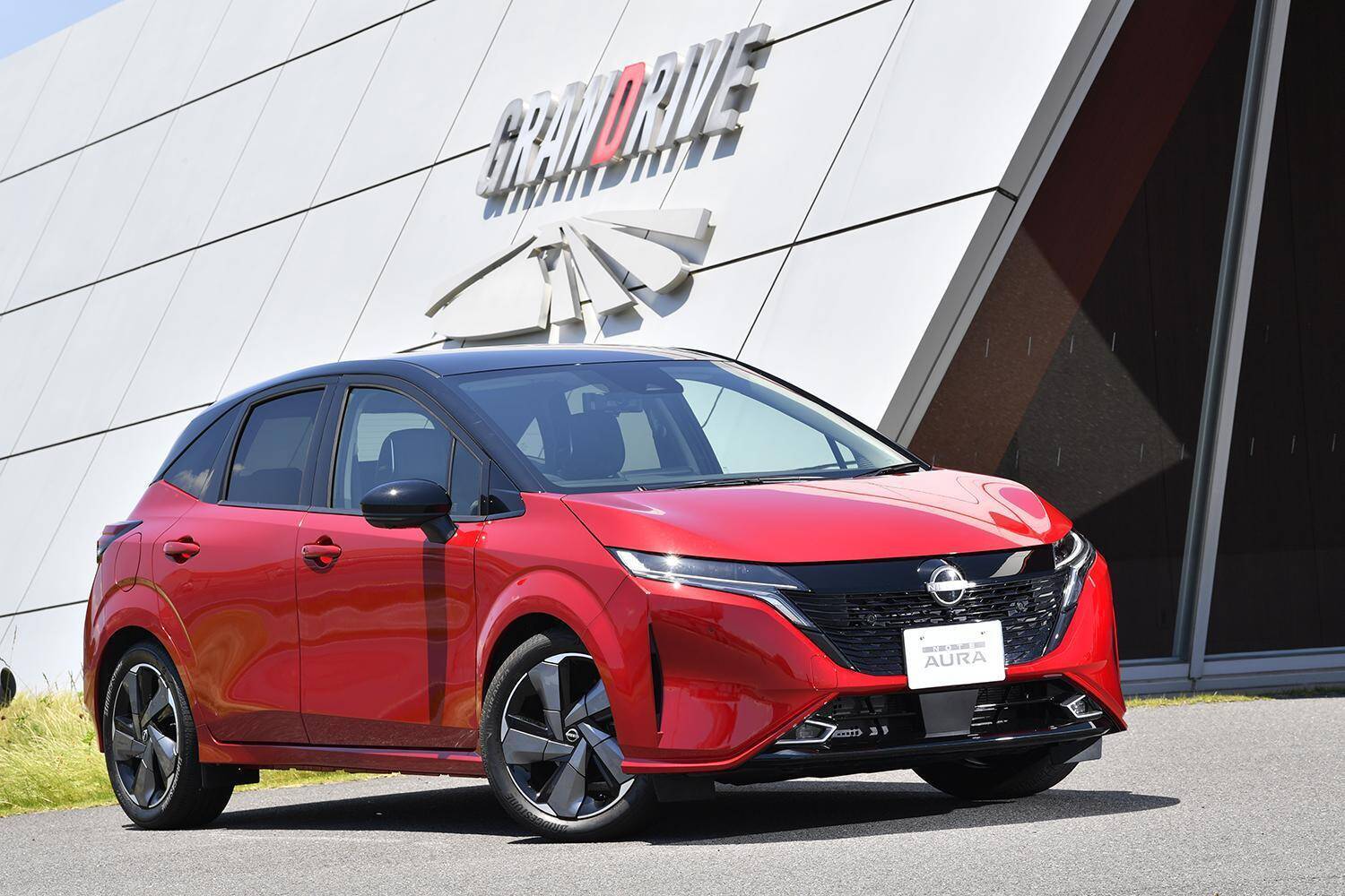 「サポカー補助金」が間もなく終了の予定！　コロナ禍でも好調だった新車販売現場の「危機」を感じる声