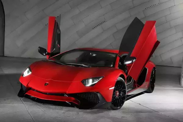 「全部「ガルウイング」は間違い！　呼べば確実に「通ぶれる」跳ね上げドアの「正式名称」３つ」の画像