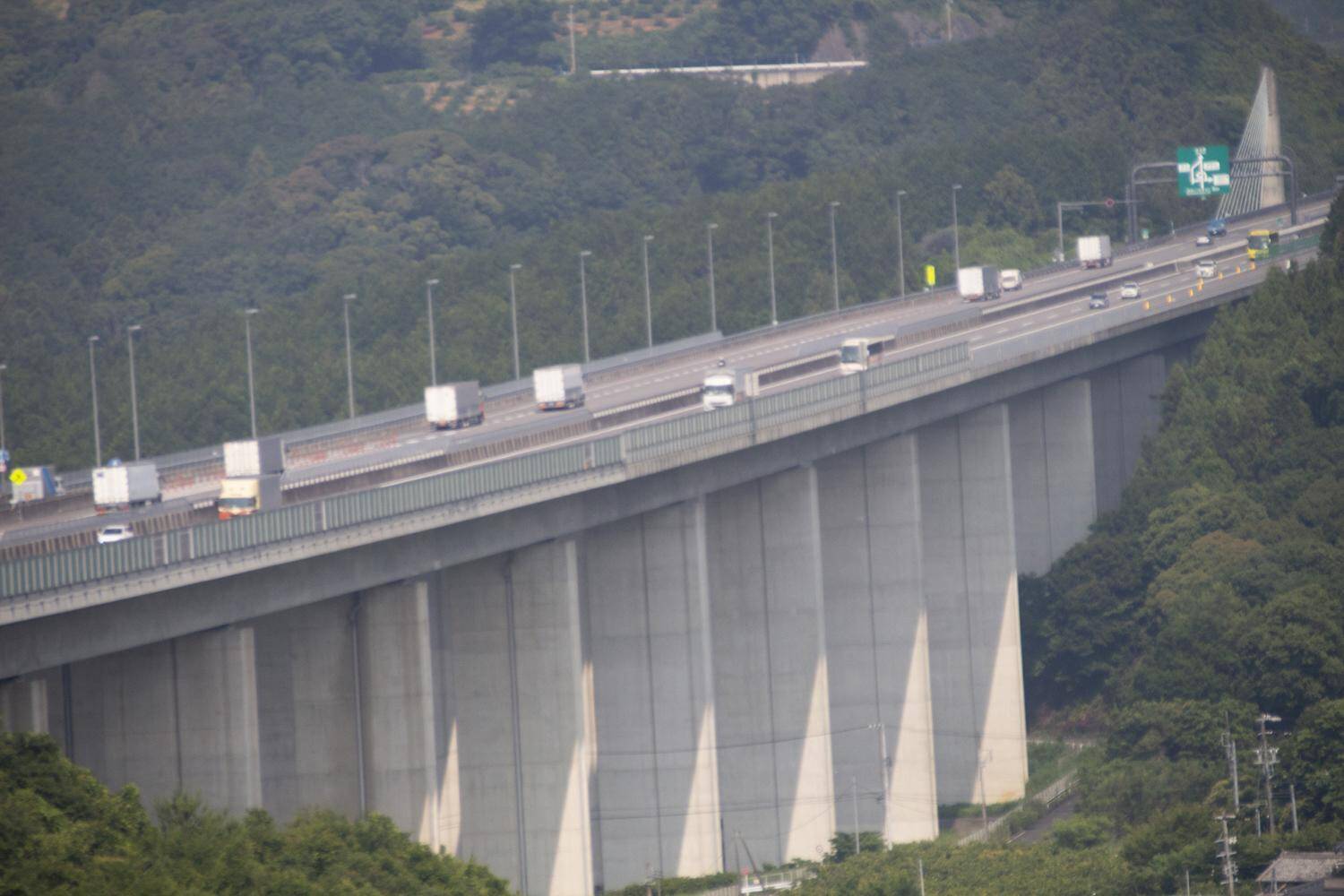 「日本に高速道路は４本のみ」の豆知識は通称名から広まったウソ！　知られざる高速の正式名称と本当の区分
