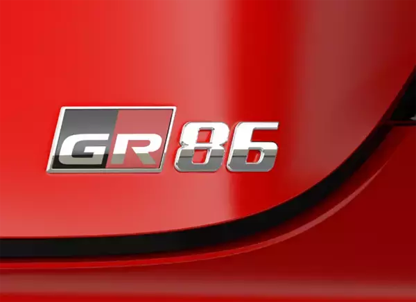 「新型GR86がついに発売で価格は279.9万円〜と判明！　車名ロゴも改名にあわせて一新された」の画像