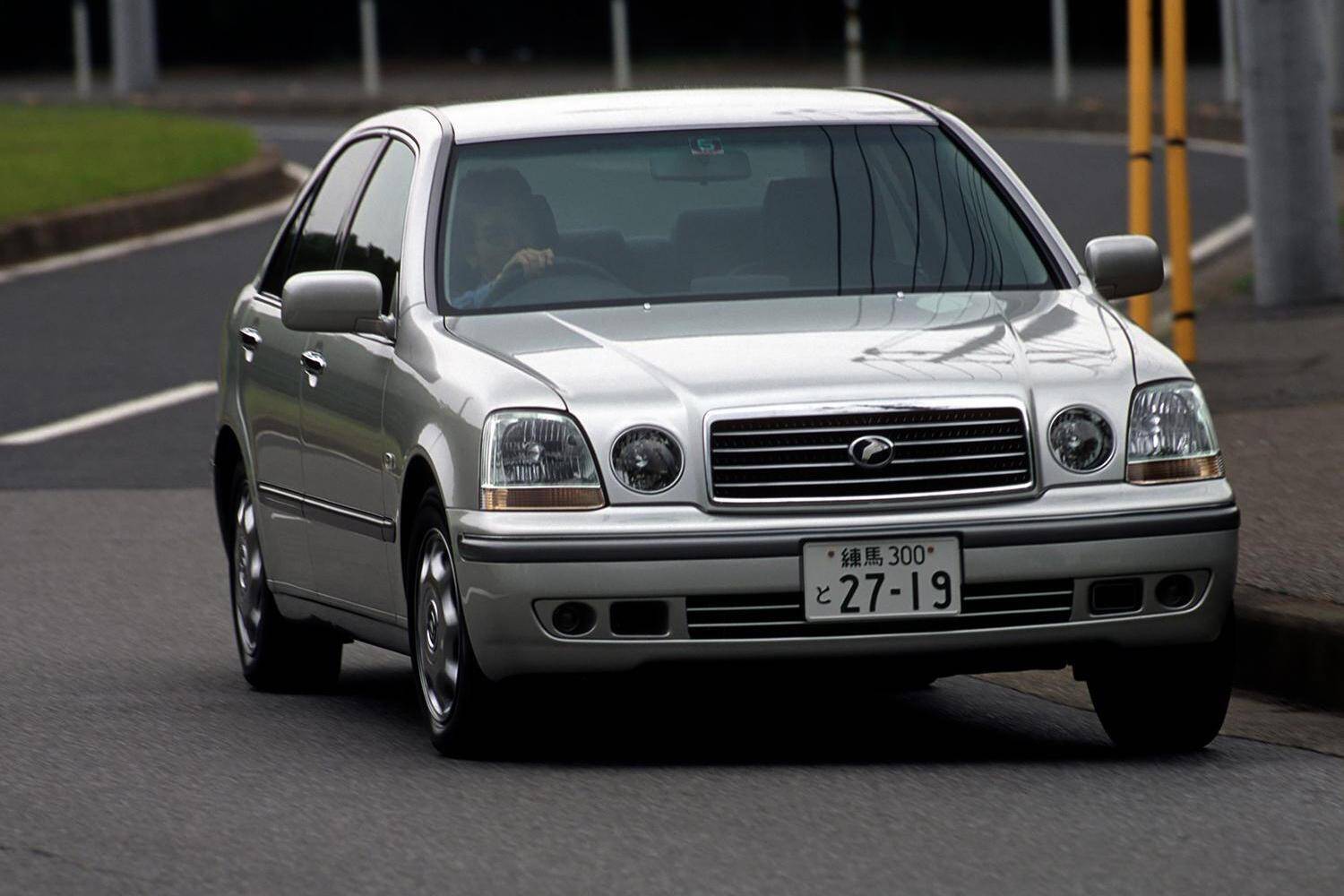 超ハイテク「しゃくとり虫」！　ボディが伸び縮みする「アウディ・スカイスフィア」は何目的のコンセプト？