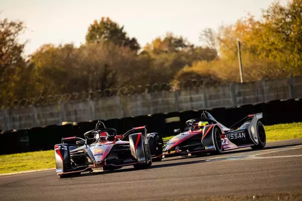 「もはや市販車とは別モノのレースやラリー！　それでもメーカーが「モータースポーツ」を行う重要な意味」の画像