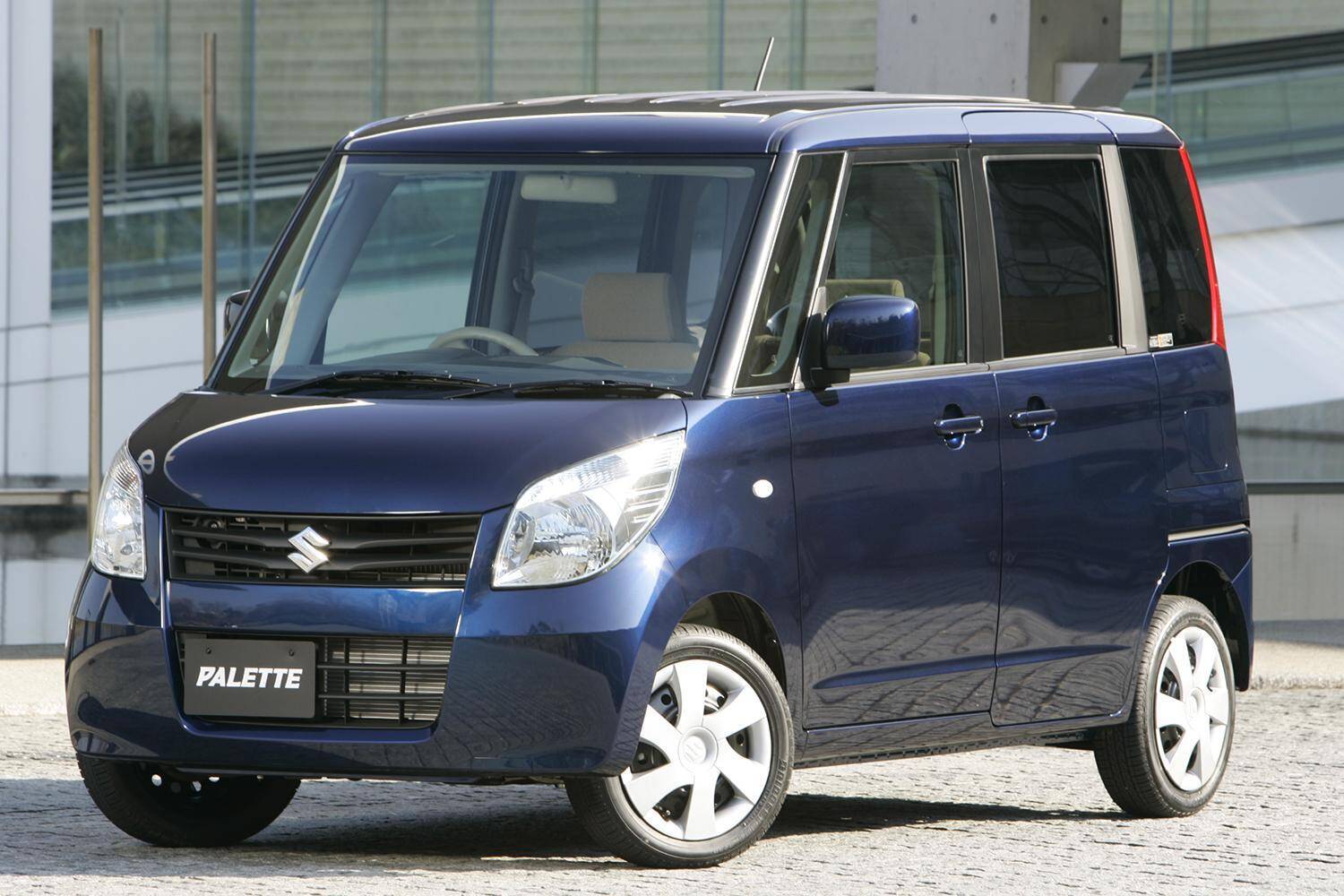 現行N-BOXもなんのその！　かつて爆発的ヒットを遂げた軽自動車３台