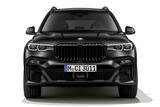 「漆黒で統一された最高峰ラグジュアリーSUV！　BMW X7 Edition in Frozen Black Metallicが登場」の画像3