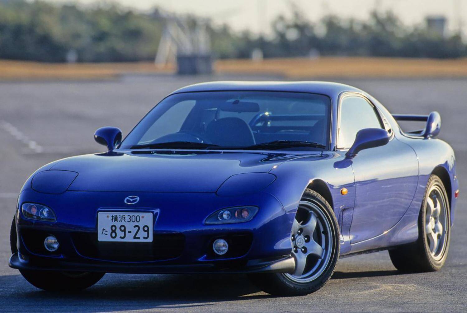 中古スポーツカー価格「高騰」が止まらない！　最近驚異の「爆上げ」をみせているクルマ４選