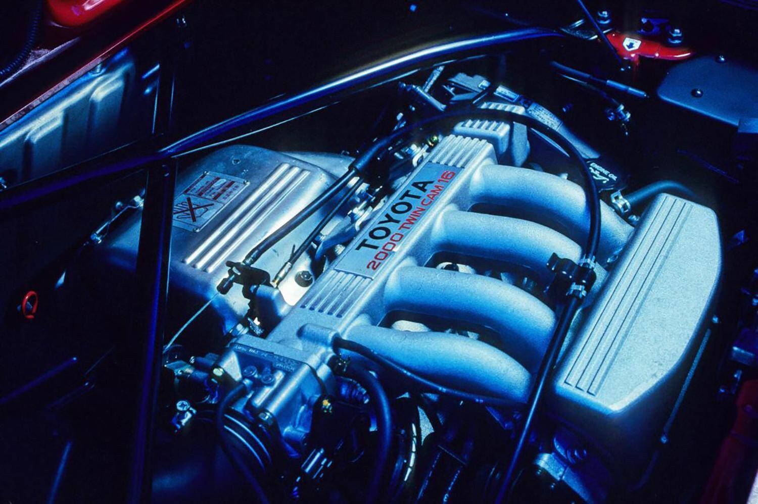 中古スポーツカー価格「高騰」が止まらない！　最近驚異の「爆上げ」をみせているクルマ４選