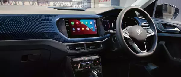 「日本で2番目に売れている人気欧州SUV！　フォルクスワーゲンT-ROCに特別仕様車「Black Style」が登場」の画像