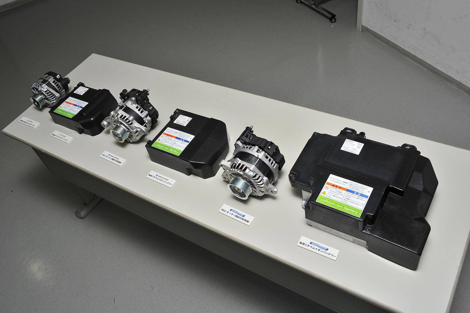 スズキ・ワゴンRとは？　スティングレー・スマイルなど派生モデルも人気の車種をご紹介