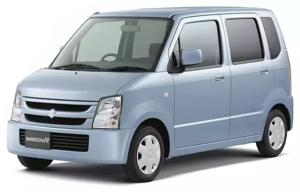 「スズキ・ワゴンRとは？　スティングレー・スマイルなど派生モデルも人気の車種をご紹介」の画像