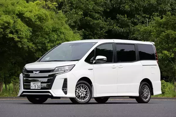 「王者N-BOXに部品供給の打撃！　トヨタはあえてパワーダウン！　10月の新車販売ランキングの「異変」を読む」の画像