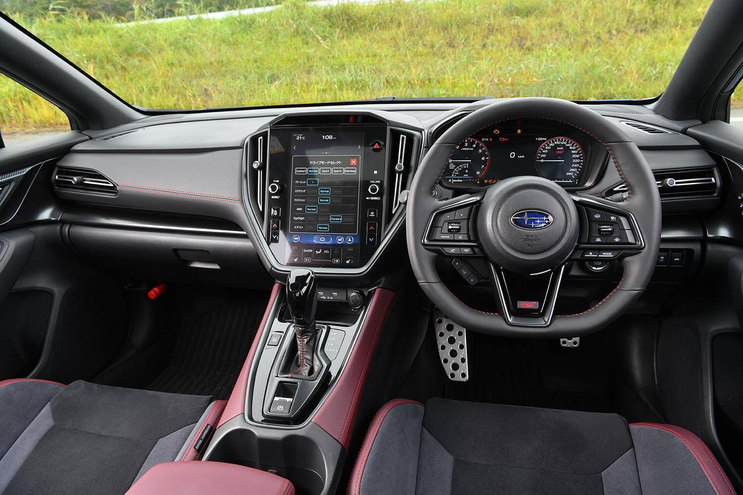 【試乗】新型WRX S4とレヴォーグ STI Sport Rをサーキットで全開！　ときに「羊」ときに「狼」の両面を楽しめる