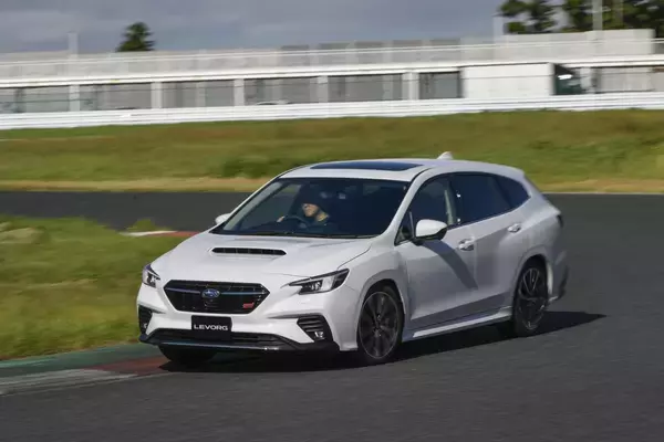 「ライバル車が見当たらない！　誰もマネできない「唯一無二感」全開の国産車４台」の画像