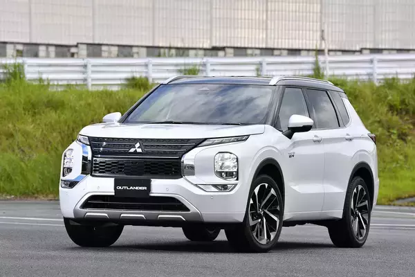 ライバル車が見当たらない！　誰もマネできない「唯一無二感」全開の国産車４台