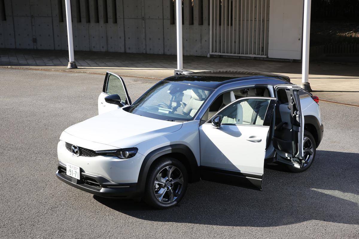 発売前からファンもメディアも大熱狂！　さらに「評価もいい」のに「売れない」残念なクルマ３選