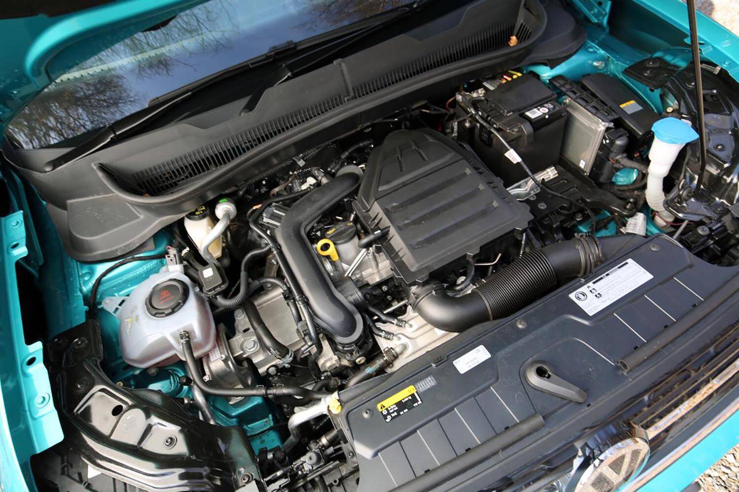 輸入車SUVで人気ナンバーワン！　フォルクスワーゲン「T-Cross」が売れる４つの理由