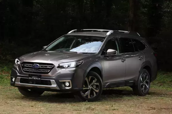 「不人気車のレッテルは日本だけ！　海外じゃバカ売れしている国産車たち」の画像