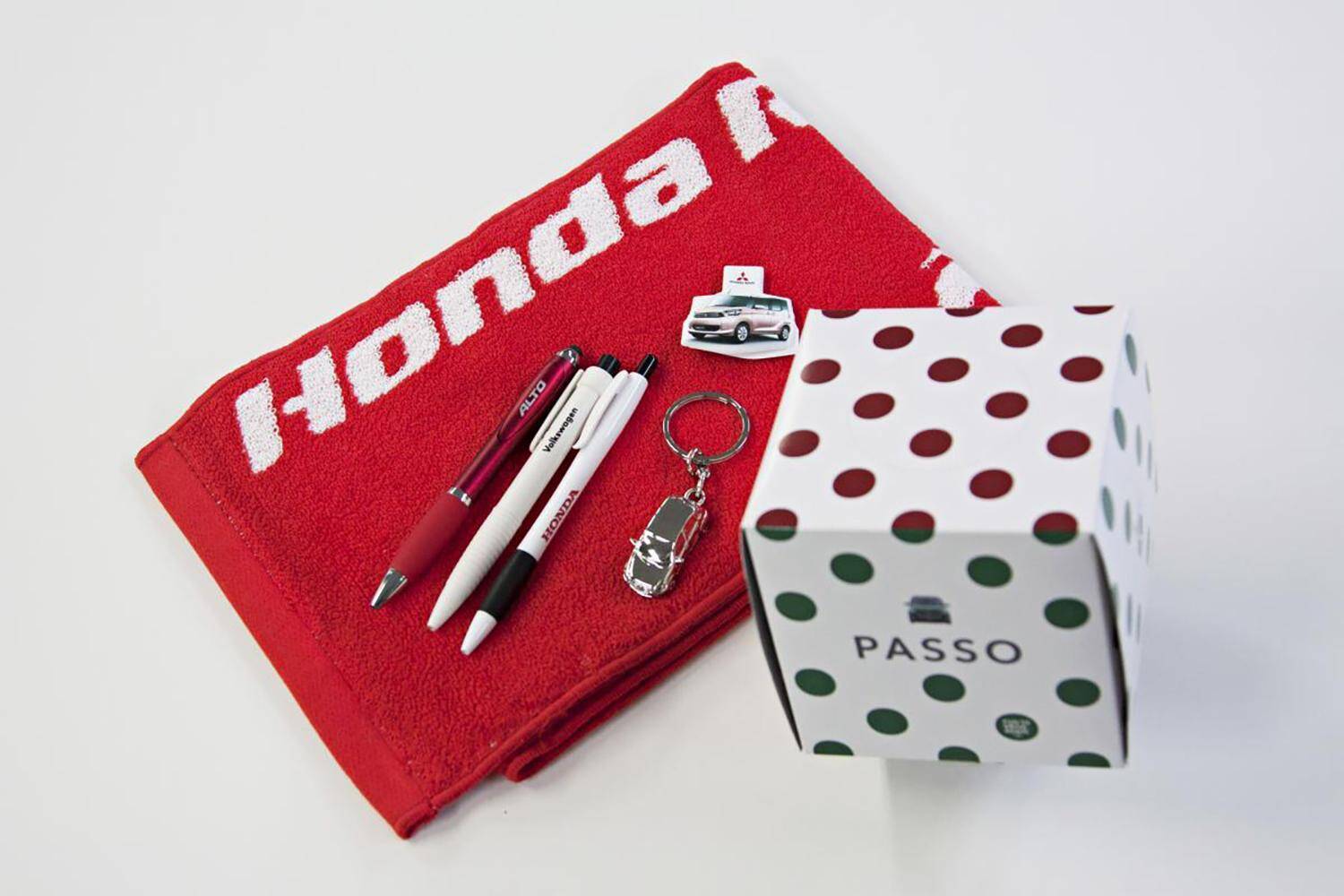 開ければ満員御礼！　それでも１月３日からオープンする新車ディーラーが激減しているワケ