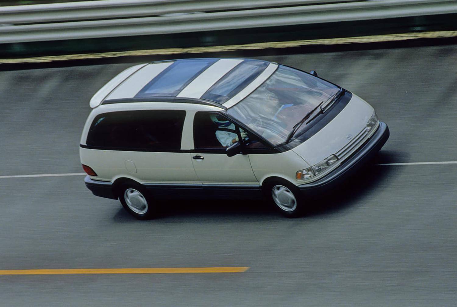 やっぱりいまのクルマは「個性がない」！　唯一無二感たっぷりの愛され国産車４台