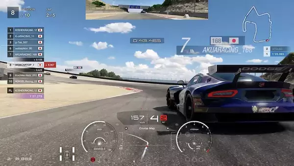 「現実と変わらないとも言われるイマドキのレースゲーム！　それでもレーシングドライバーが感じる「ゲームの限界」とは」の画像