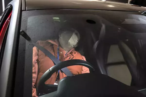 「走る歓び第一！　でも安全も第一！　マツダらしい運転支援「CO-PILOT」が走り命のジャーナリストを唸らせた」の画像