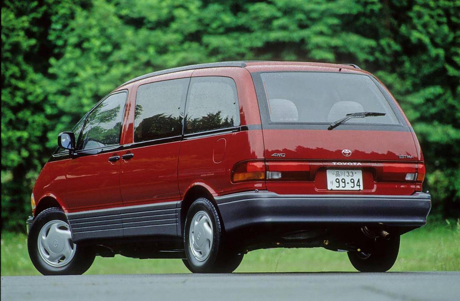 ターボに比べて日陰の存在！　ほぼ絶滅したスーパーチャージャー搭載でヒットを飛ばしたクルマ５選