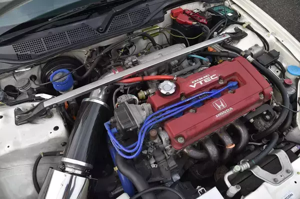 「「最新こそ最良だろ！」「やっぱりNAでこそR！」　ファンが紛糾するシビック・タイプＲは「どれが最高か」論争を考える」の画像