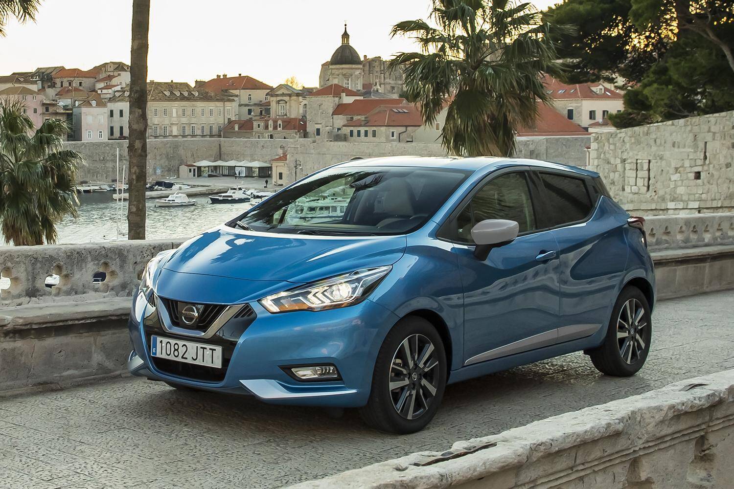 欧州で新型が出るも日本のマーチは10年放置！　ファンが気になる「消滅回避の鍵」はe-POWERの浸透にある？