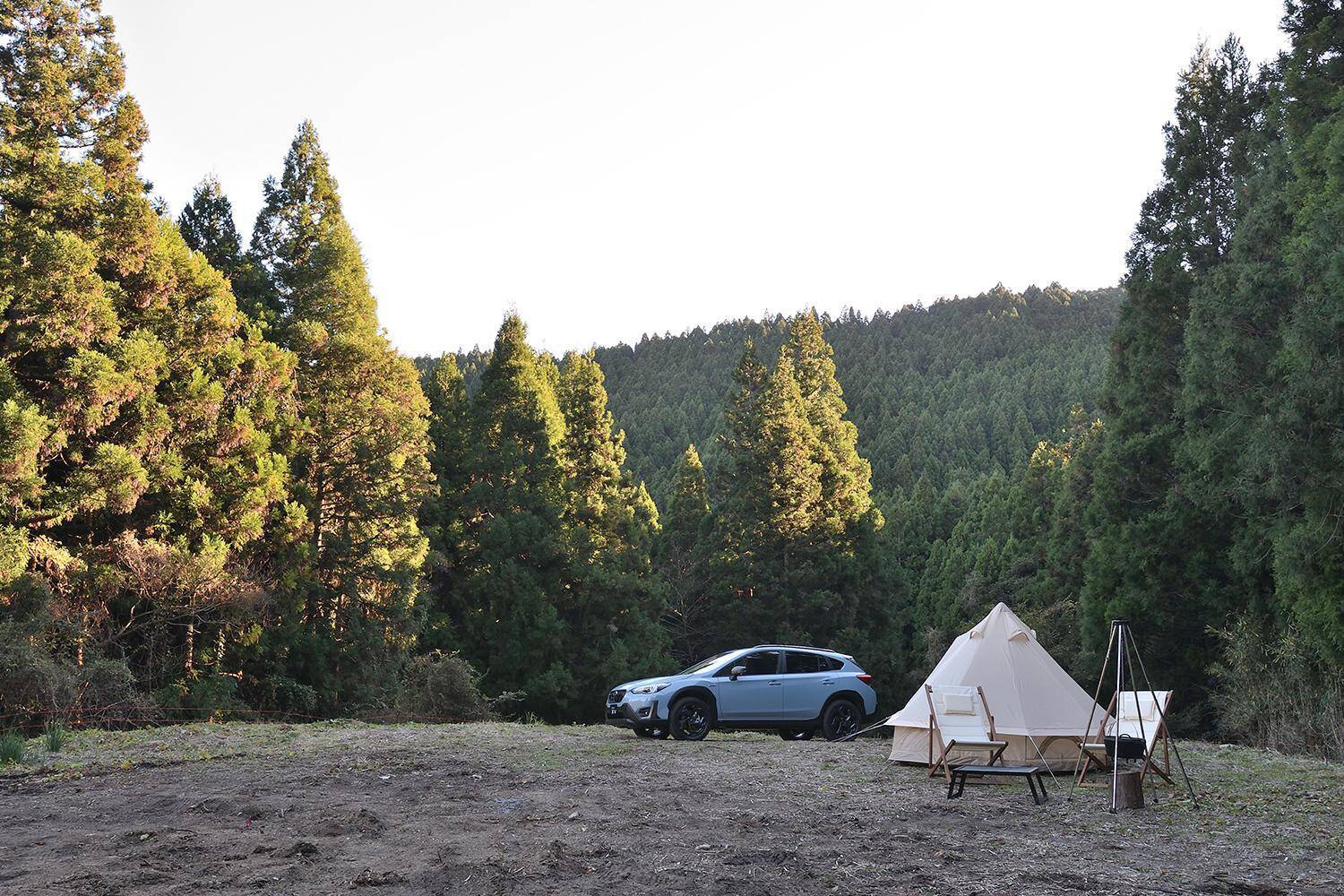 【試乗】使い勝手はガチすぎないのに悪路走破はガチ！　改良したスバルXVがアウトドア派にちょうどいいの極み