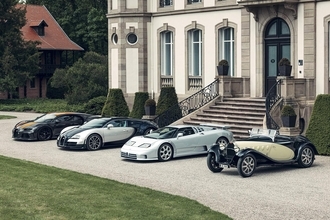 市販車なのに最高速度430km/h超！　スーパーカーを超えるハイパーカーのブガッティ・ヴェイロンとは