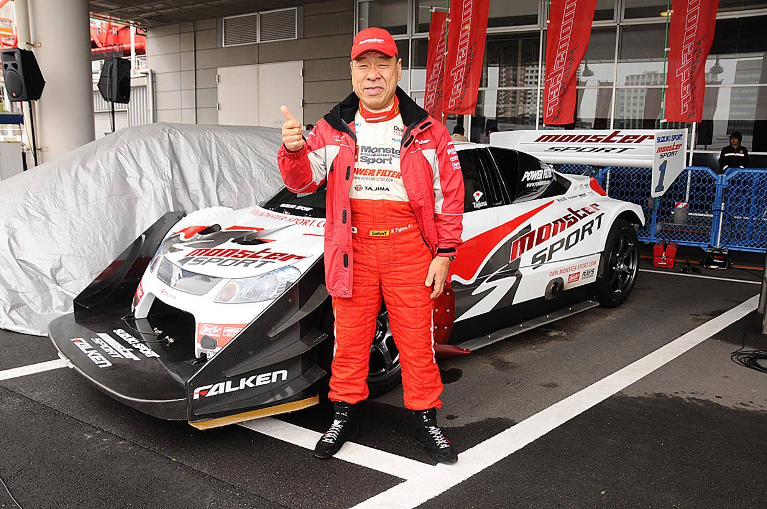 スタート地点が標高2800mでゴールが4000m！　ガチで酸欠になる「山登りレース」パイクスピークって何だ？