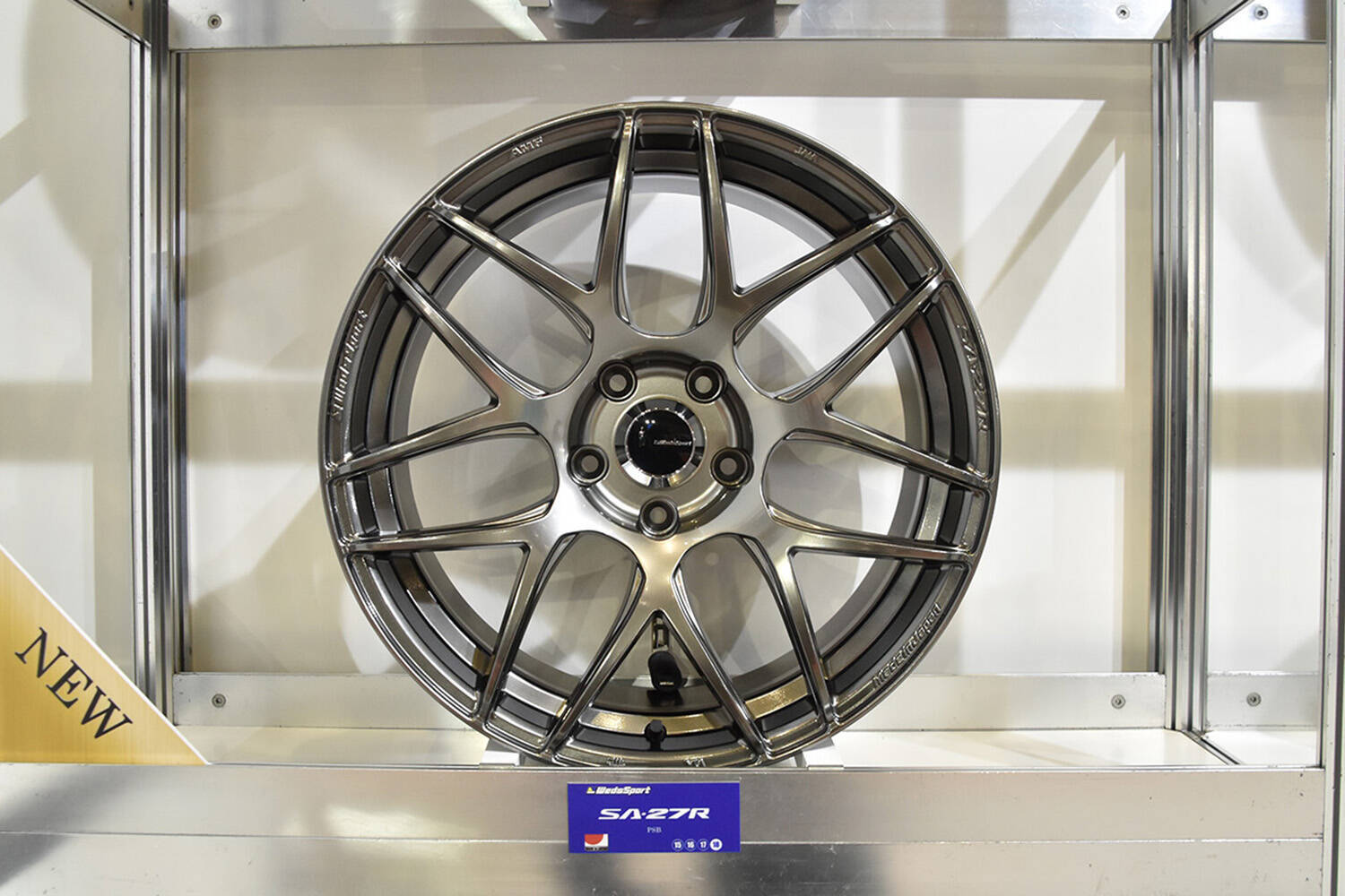 ７ブランドのホイールで幅広いユーザーをカバー！　2023年のウェッズから目が離せない【東京オートサロン2023】