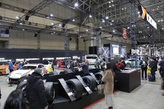 ネオバ！　アドバンスポーツ！　走り派注目の新作タイヤが居並ぶ2022年のヨコハマは熱い【東京オートサロン2022】