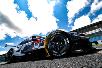 これがホンダの次期型戦闘機！　2024年のスーパーGT参戦マシン「シビックタイプR-GT」を初公開