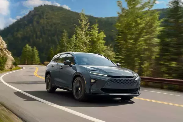 BEVが世界的に失速したわけじゃなくハイブリッドがより絶好調なだけ！　これを機に地球環境とクルマについて世界規模で考えるべき!!