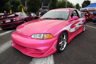 バンパーにも素材の違いがあるって知ってた？　ウレタン製とFRP製の違いとは