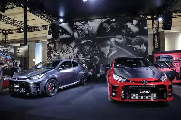 「トヨタの「野心」爆裂！　ヤリスの頂点「GRMN」にGR GT3もあって見どころしかない【東京オートサロン2022】」の画像