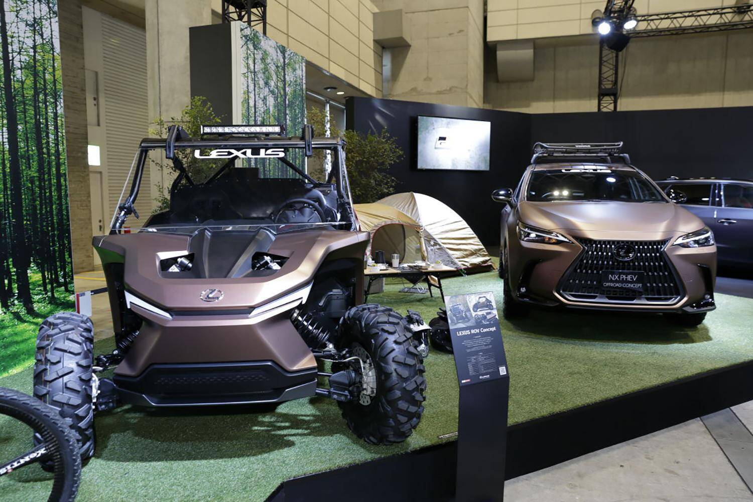 トヨタの「野心」爆裂！　ヤリスの頂点「GRMN」にGR GT3もあって見どころしかない【東京オートサロン2022】