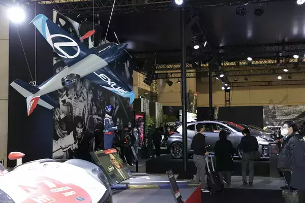 「トヨタの「野心」爆裂！　ヤリスの頂点「GRMN」にGR GT3もあって見どころしかない【東京オートサロン2022】」の画像