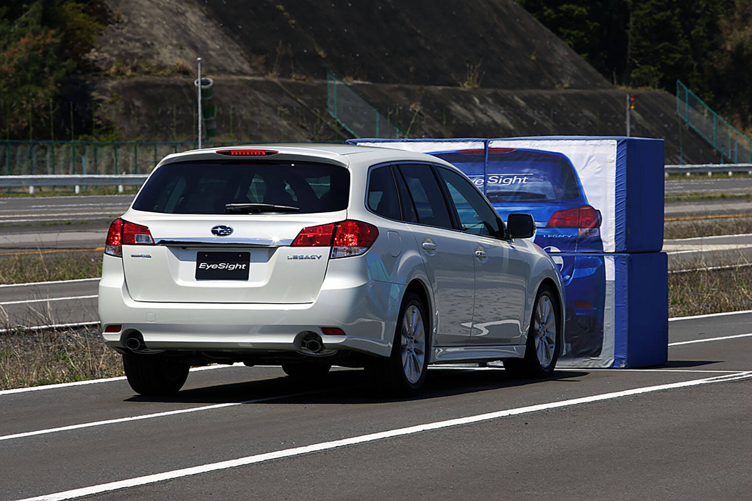 アイサイトは20年の努力の結晶！　いまのクルマの「当たり前技術」にかけられた驚くほどの時間