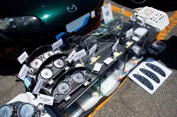 「ロードスター愛がヤバすぎる！　軽井沢ミーティングに参加した「濃すぎるオーナー」と「注目車」を一挙紹介」の画像