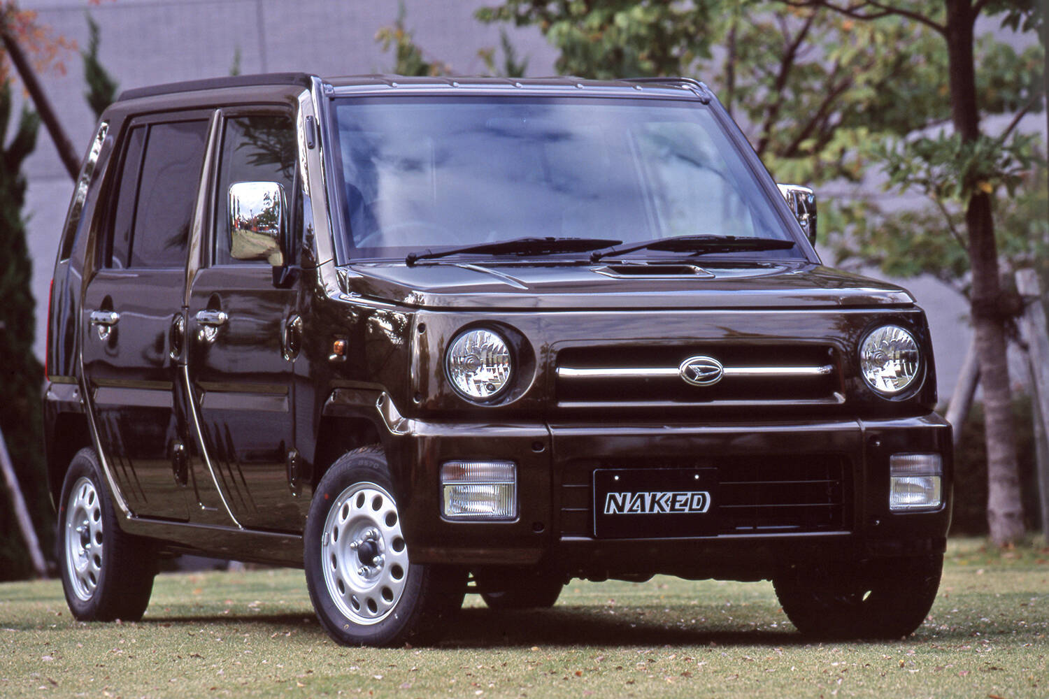 本格派からユニークなモデルまで！　ダイハツの新旧SUVモデルを振り返る