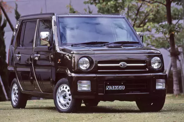 「本格派からユニークなモデルまで！　ダイハツの新旧SUVモデルを振り返る」の画像