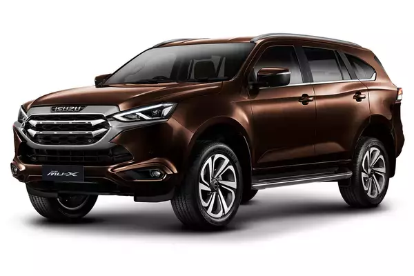 自ら「ミステリアス」って名乗っちゃった衝撃の１台！　MT＋ガソリンターボだけで勝負した「いすゞミュー」の尖りっぷりがスゴイ