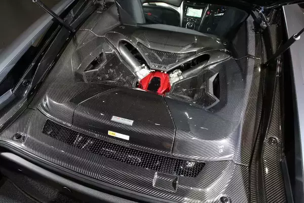 「クルマ好きには「サイコー！」だけど普通の人は「うるさっ！」　スーパーカーの排気音はめちゃめちゃ大きく感じるけどなぜ車検に通る？」の画像