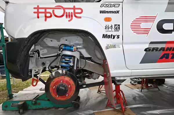 「全日本ラリーにまさかのジムニー出走で大注目！　気になる走りは「かなりスポーティ」」の画像